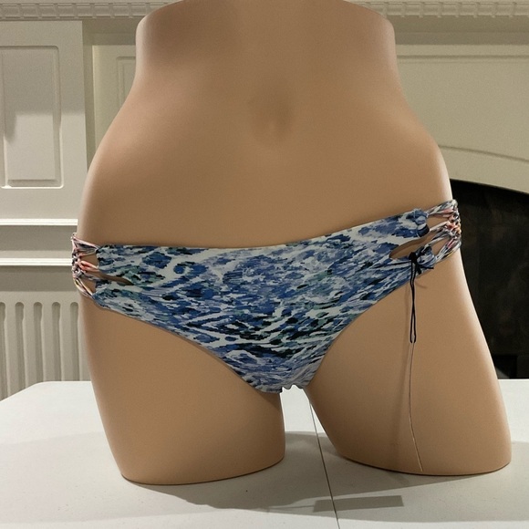 Gypsy Sunset Fit X Detail Blue Patterned Women's Swim Bottom Size Small - Picture 7 of 7